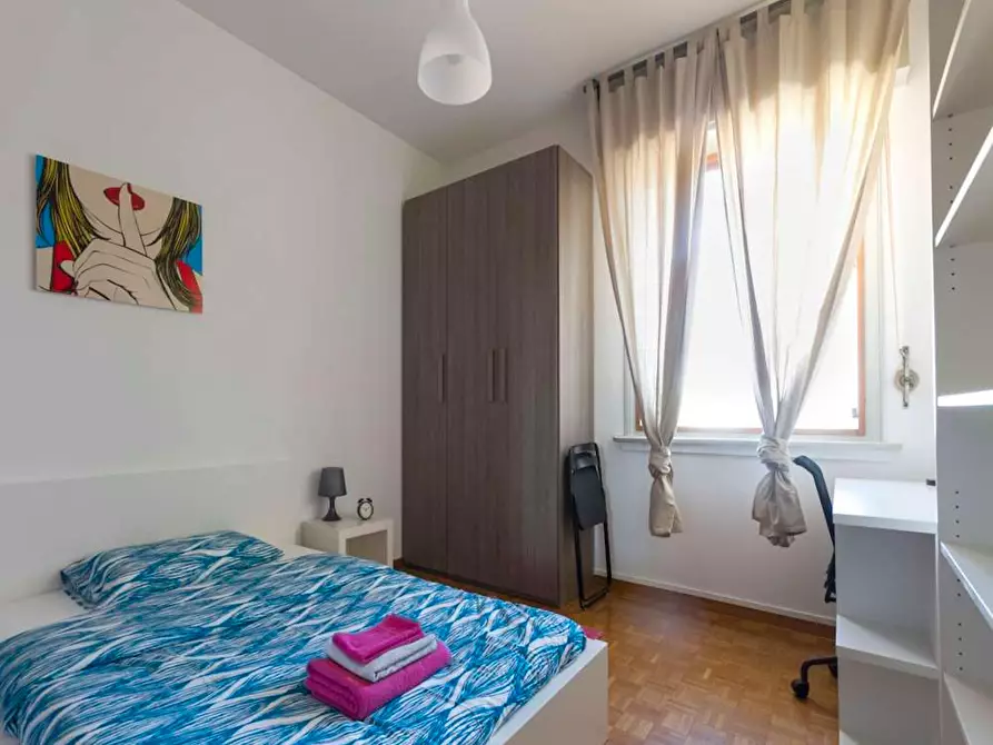 Immagine 7 di Camera in affitto  in Viale Certosa a Milano