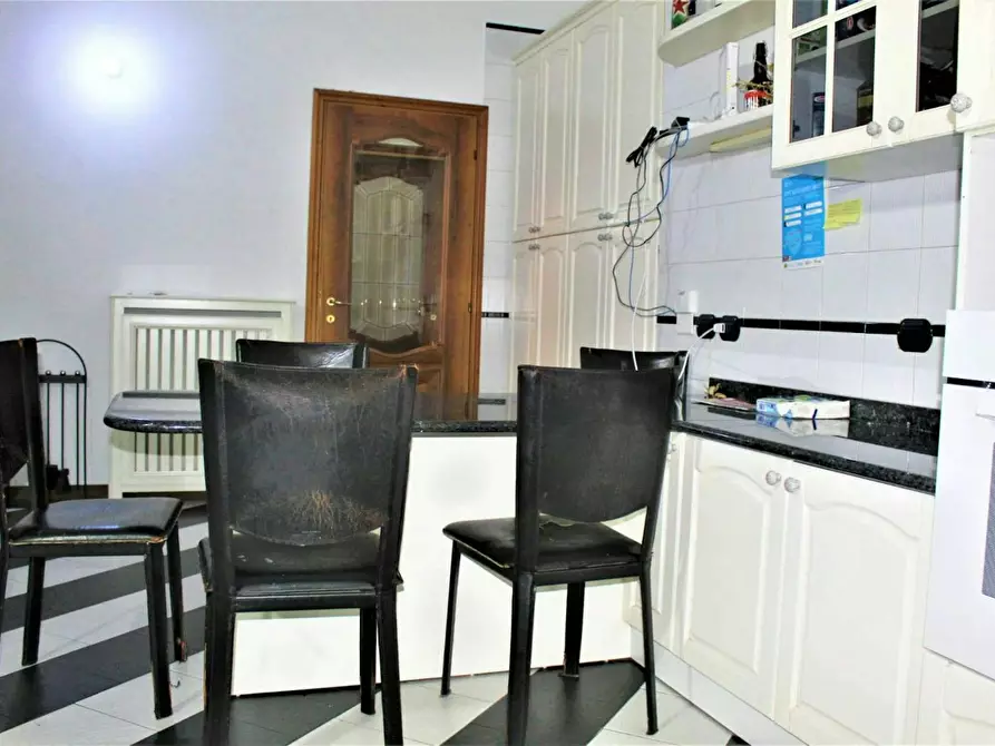 Immagine 4 di Camera in affitto  in Viale Sarca a Milano