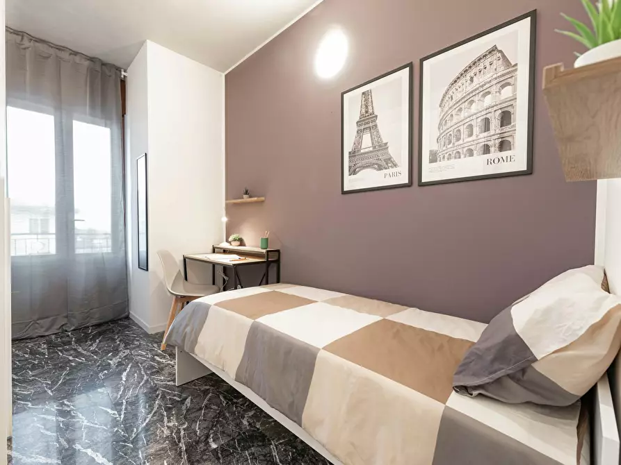 Immagine 2 di Camera in affitto  in Via Leonardo da Vinci a Padova