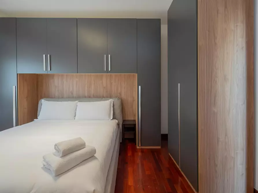 Immagine 2 di Appartamento in affitto  in Piazza della Trivulziana a Milano