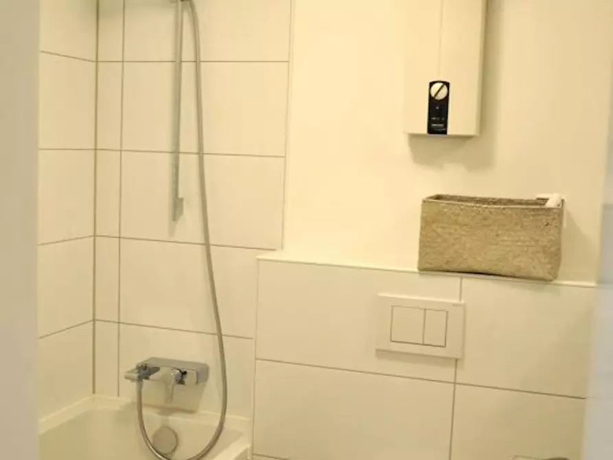 Immagine 9 di Appartamento in affitto  in Cantadorstraße a Düsseldorf