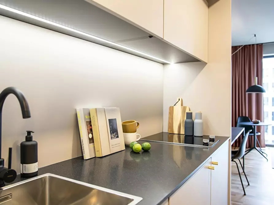 Immagine 2 di Appartamento in affitto  in Offenbachplatz a Köln