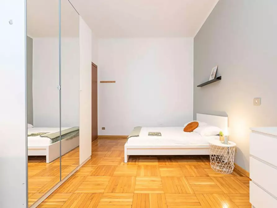 Immagine 3 di Camera in affitto  in Via Novegno a Milano