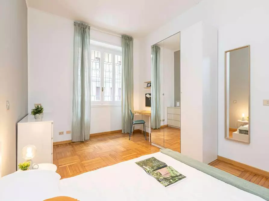 Immagine 5 di Camera in affitto  in Via Novegno a Milano