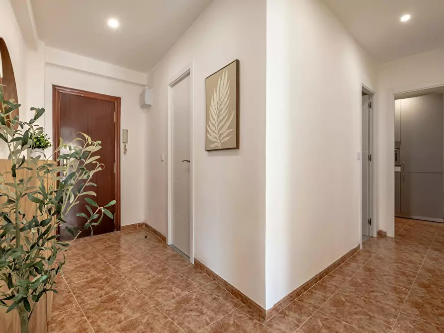 Immagine 6 di Camera in affitto  in Carrer de Mendizábal a Valencia