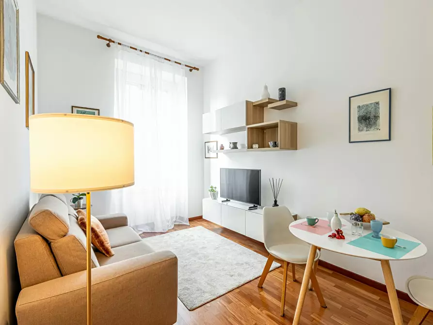 Immagine 5 di Appartamento in affitto  in Piazza Caiazzo a Milano