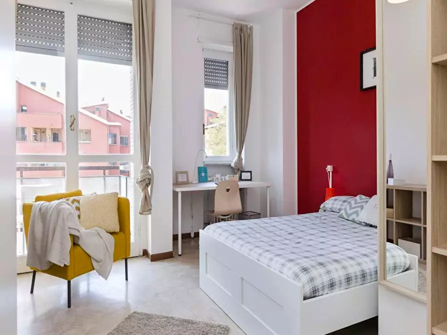 Immagine 3 di Camera in affitto  in Via dei Mandorli a Buccinasco