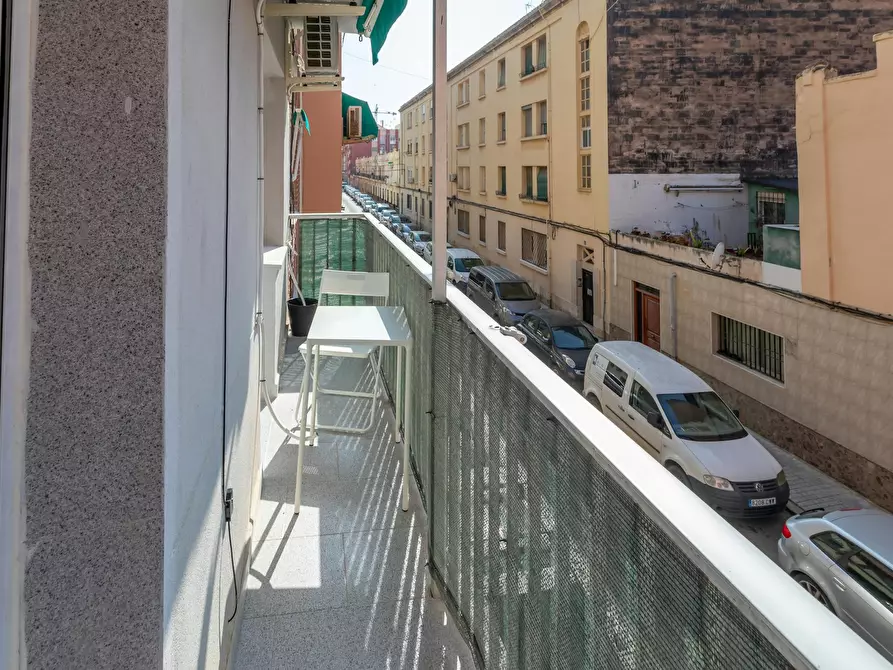 Immagine 4 di Camera in affitto  in Carrer de Mendizábal a Valencia