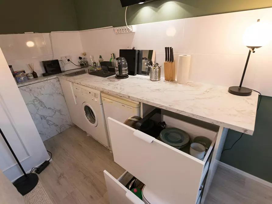 Immagine 8 di Appartamento in affitto  in Collenbachstraße a Düsseldorf