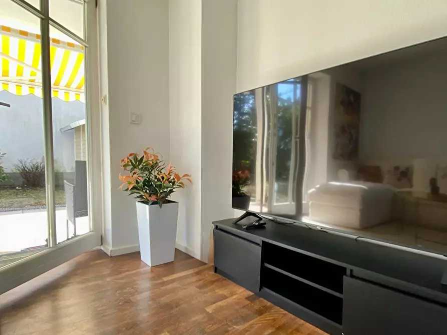 Immagine 6 di Appartamento in affitto  in Edeltraudstraße a München