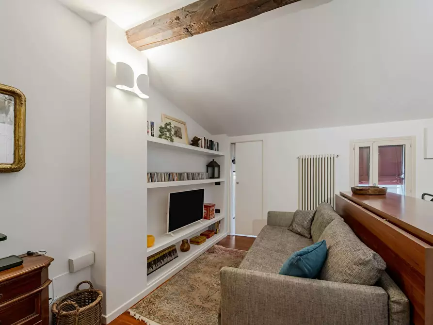 Immagine 2 di Appartamento in affitto  in Via delle Tovaglie a Bologna