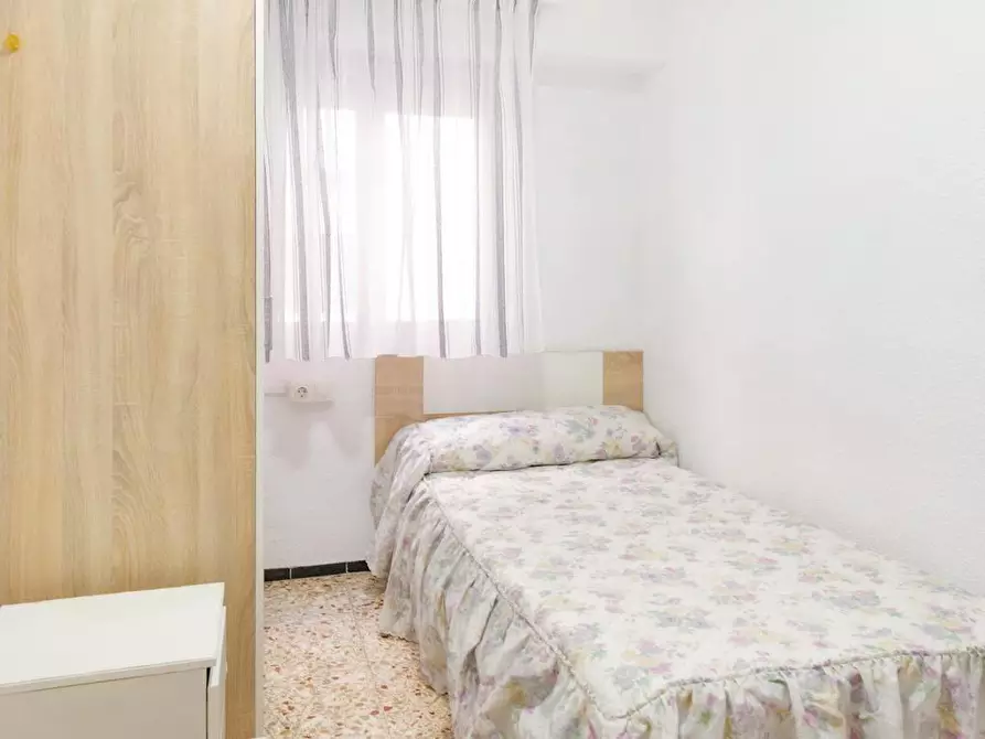 Immagine 2 di Camera in affitto  in Carrer Clemente Gonzalvez Valls a Elx/Elche