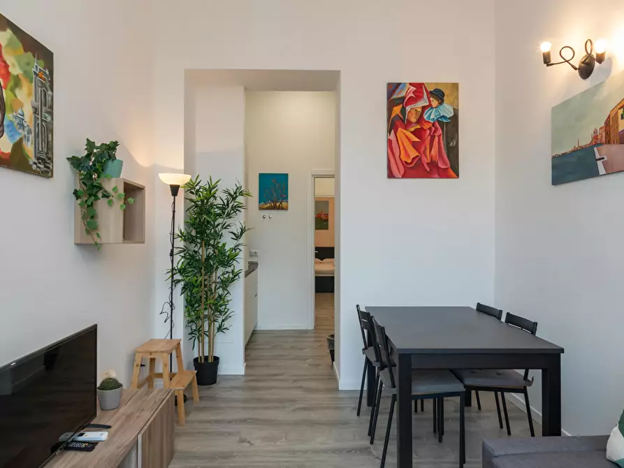 Immagine 9 di Appartamento in affitto  in Via Gallura a Milano