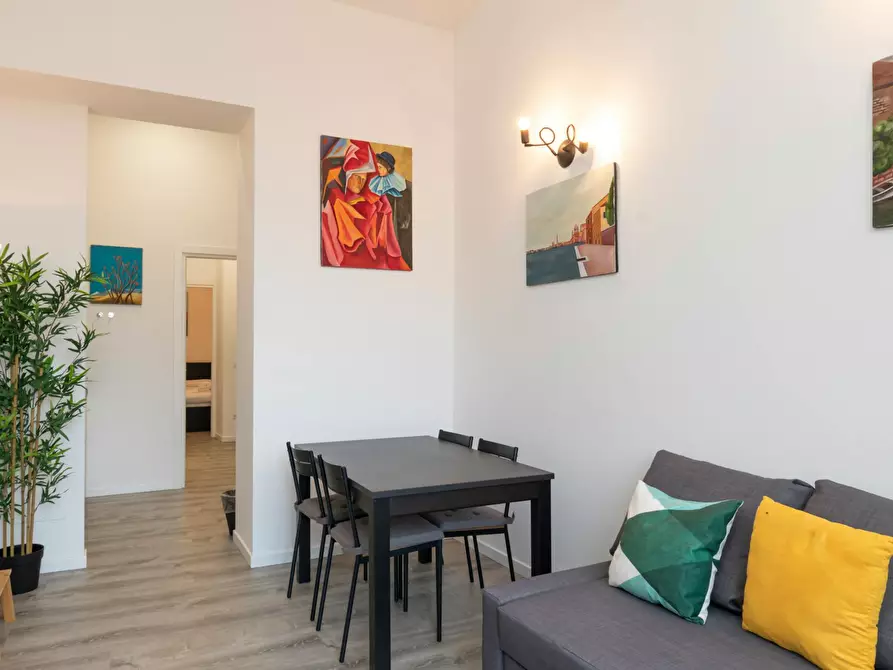 Immagine 10 di Appartamento in affitto  in Via Gallura a Milano