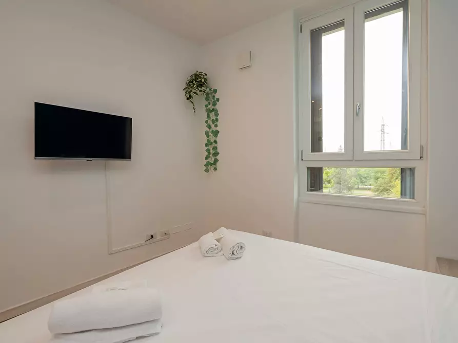 Immagine 6 di Appartamento in affitto  in Via Rogoredo a Milano