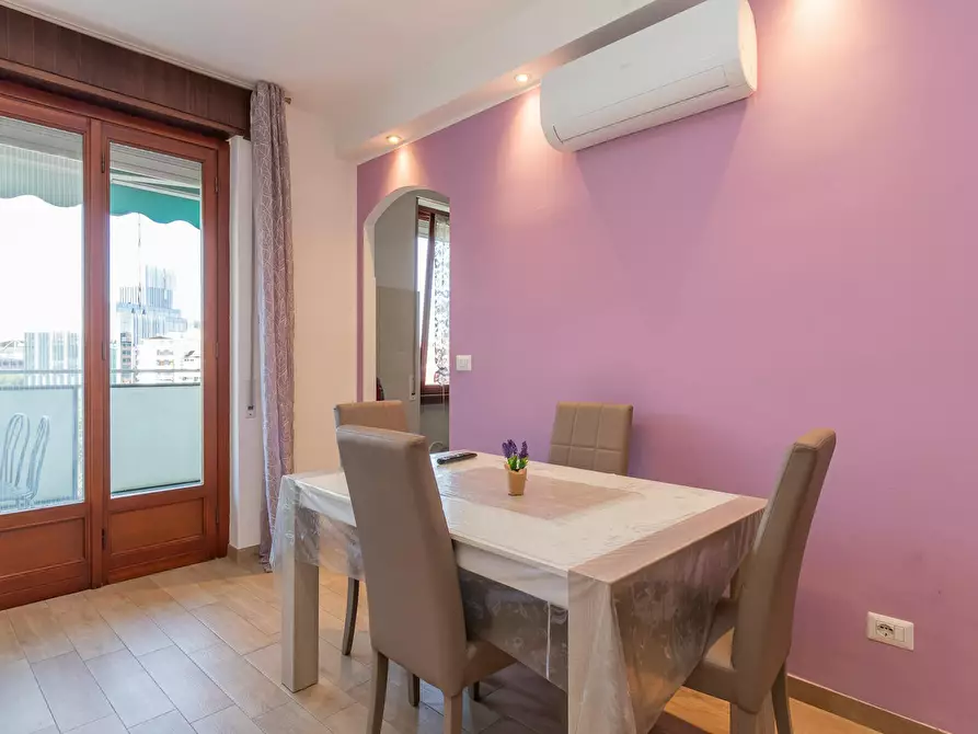 Immagine 1 di Appartamento in affitto  in Via Alcuino a Milano