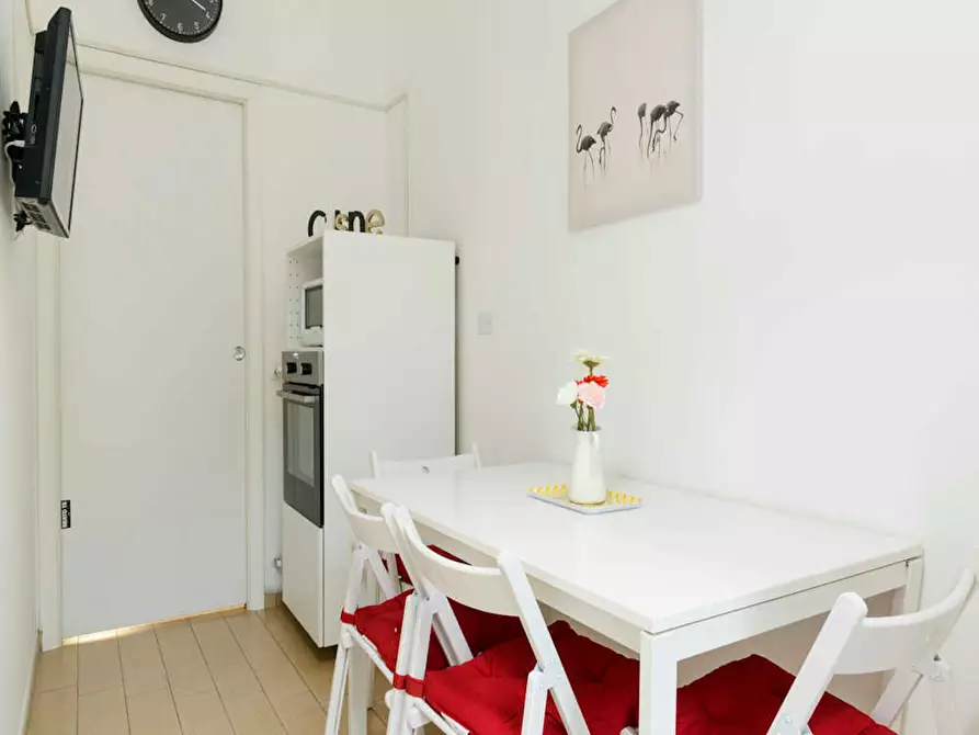 Immagine 9 di Camera in affitto  in Via Olona a Milano