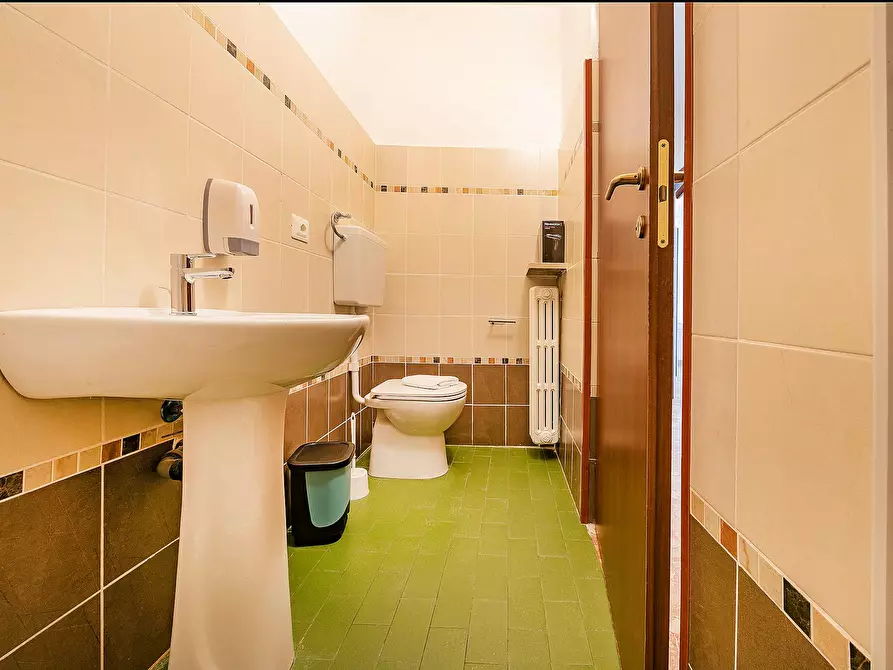 Immagine 7 di Camera in affitto  in Via Venti Settembre a Verona