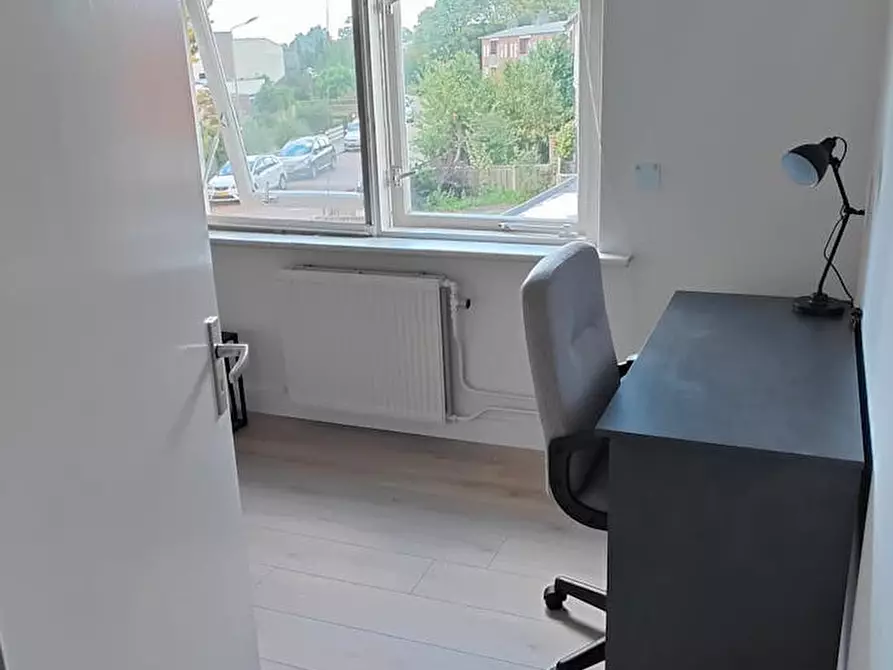 Immagine 3 di Camera in affitto  in IJsselstraat a Middelburg
