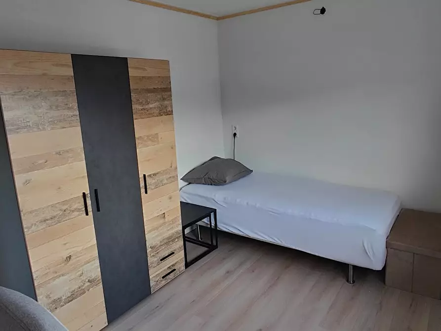 Immagine 1 di Camera in affitto  in IJsselstraat a Middelburg