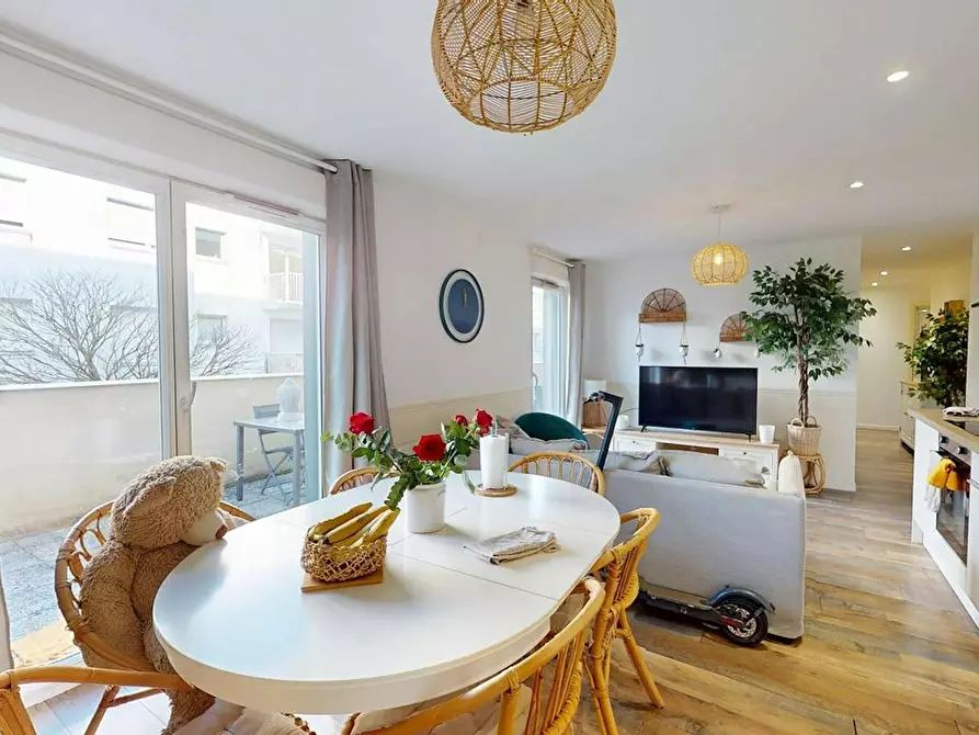 Immagine 9 di Camera in affitto  in Rue Louis Blanc a Rouen