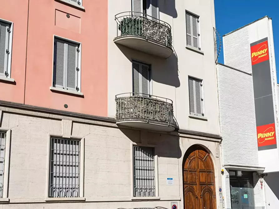 Immagine 10 di Appartamento in affitto  in Via Caccialepori a Milano