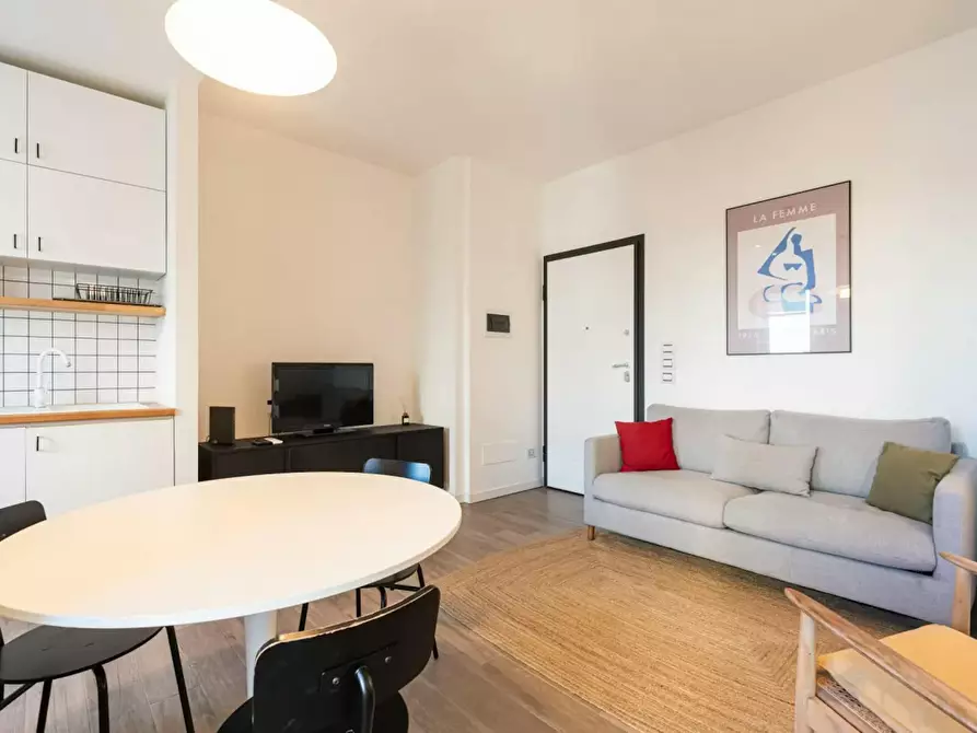 Immagine 7 di Appartamento in affitto  in Via Casale a Milano