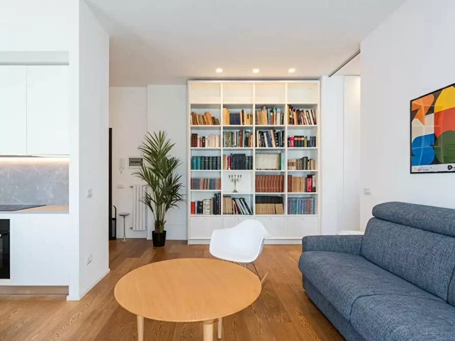 Immagine 2 di Appartamento in affitto  in Via Caccialepori a Milano