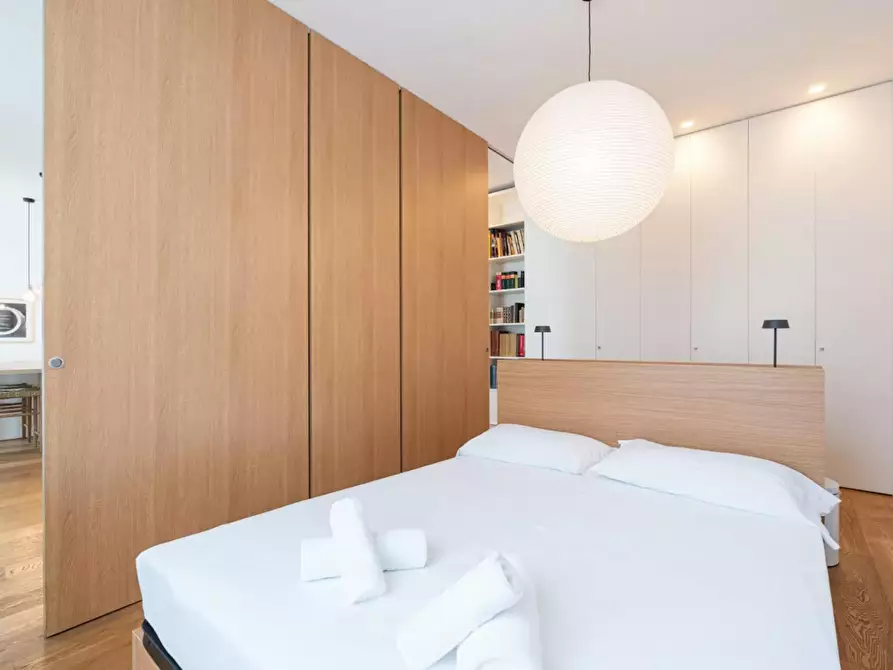 Immagine 5 di Appartamento in affitto  in Via Caccialepori a Milano