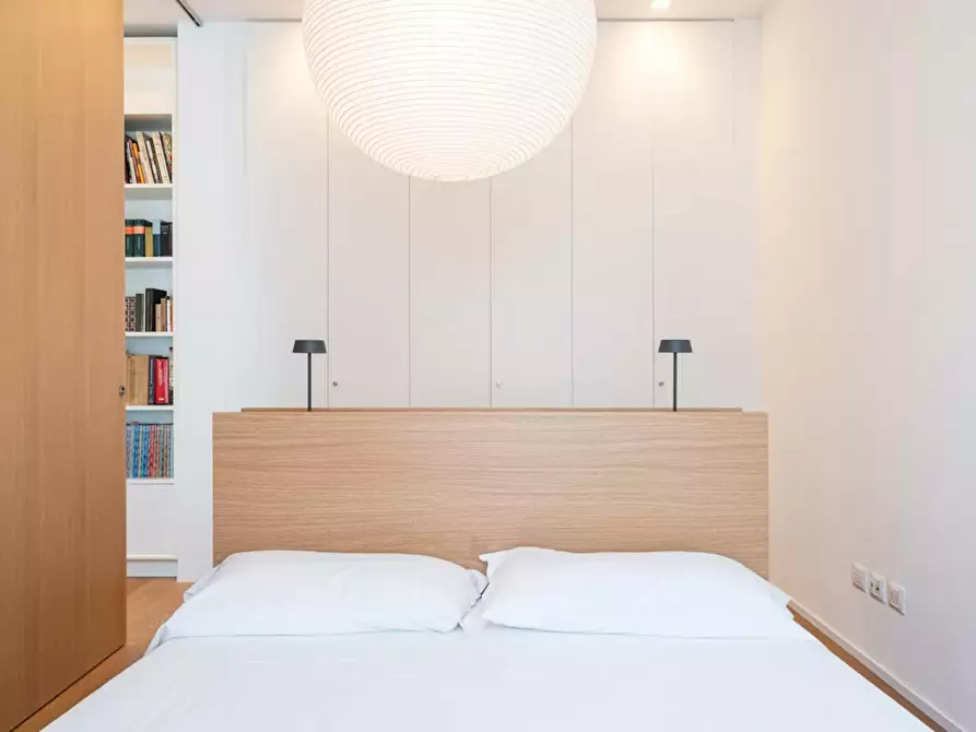 Immagine 4 di Appartamento in affitto  in Via Caccialepori a Milano