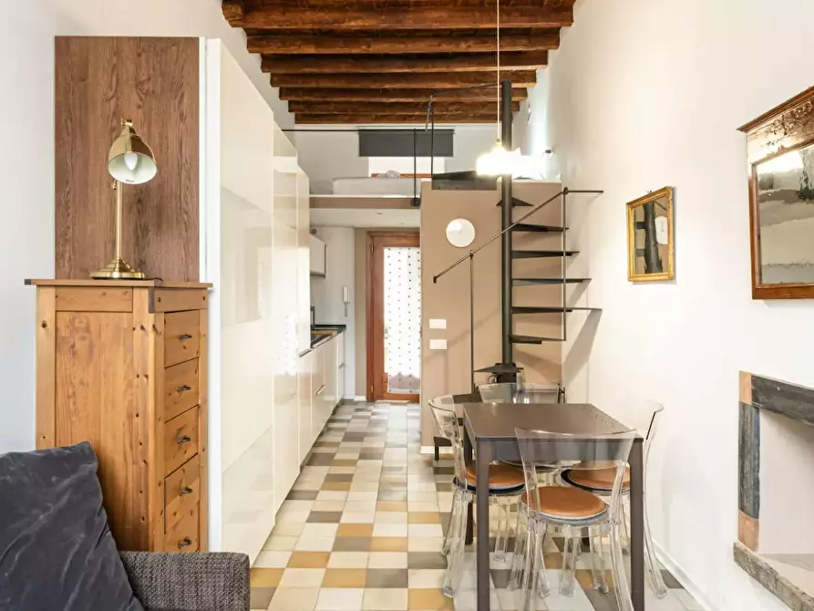 Immagine 1 di Appartamento in affitto  in Corso Garibaldi a Milano