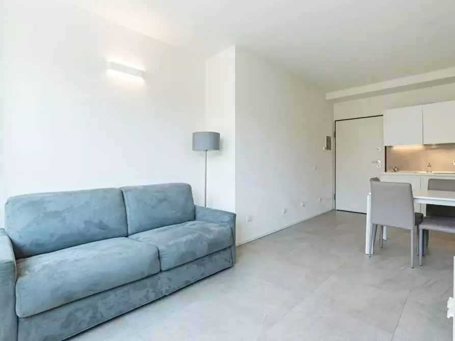 Immagine 8 di Appartamento in affitto  in Via Ippolito Rosellini a Milano