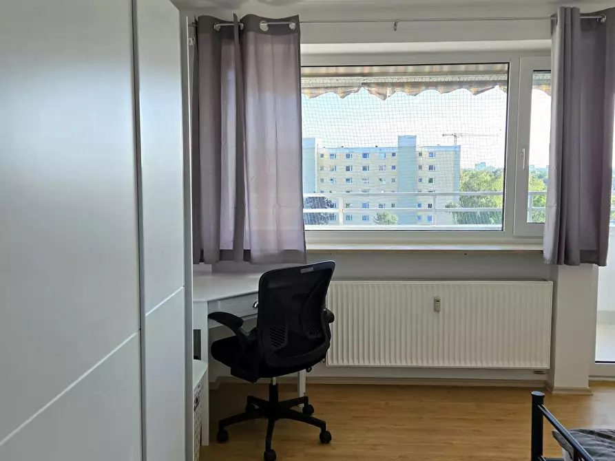 Immagine 3 di Camera in affitto  in Riemerschmidstraße a München