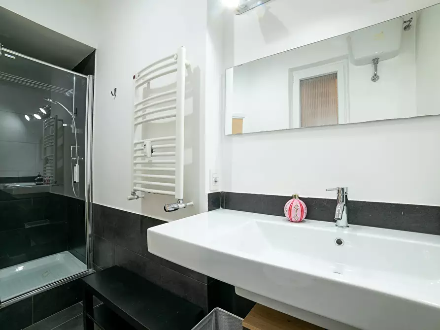 Immagine 8 di Appartamento in affitto  in Via S. Vincenzo de' Paoli a Roma