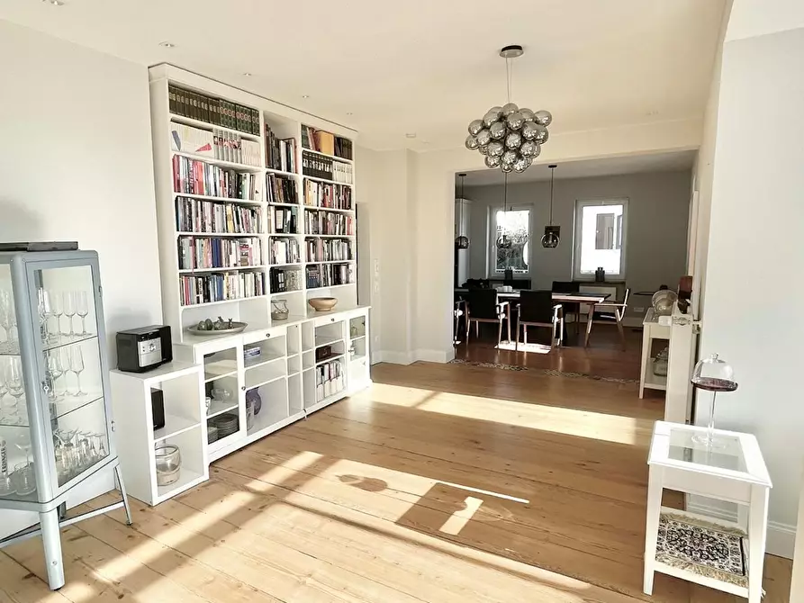 Immagine 9 di Casa indipendente in affitto  in Saalburgstraße a Friedrichsdorf