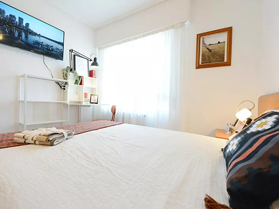 Immagine 8 di Camera in affitto  in Gobelaurre Kalea a Getxo