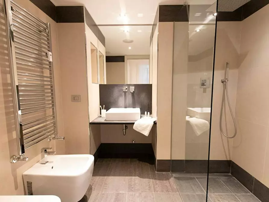 Immagine 7 di Appartamento in affitto  in Via Bramante a Milano