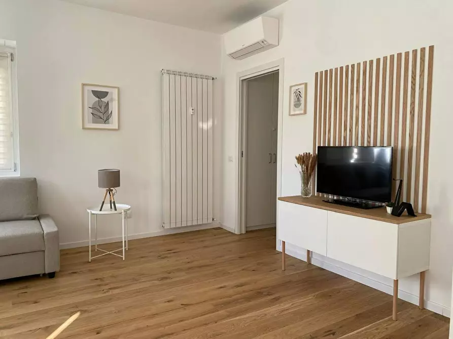 Immagine 4 di Appartamento in affitto  in Via dei Guarneri a Milano