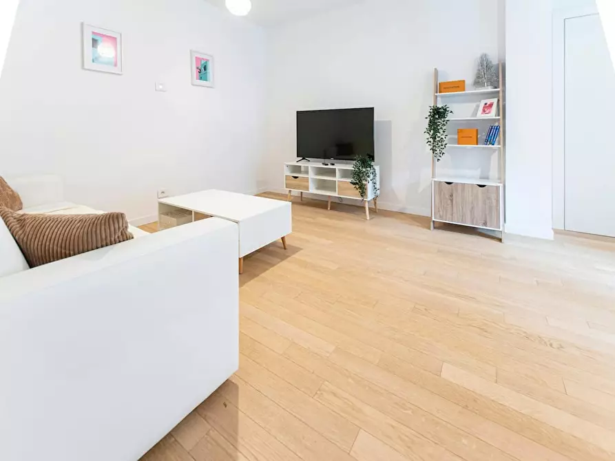 Immagine 1 di Appartamento in affitto  in Via Principe Eugenio a Milano