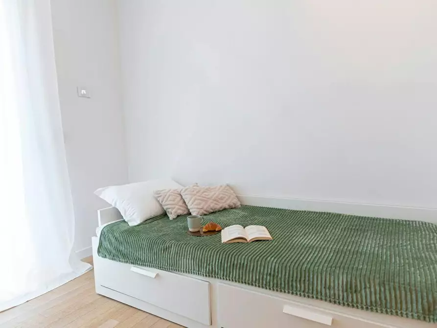 Immagine 9 di Appartamento in affitto  in Via Principe Eugenio a Milano