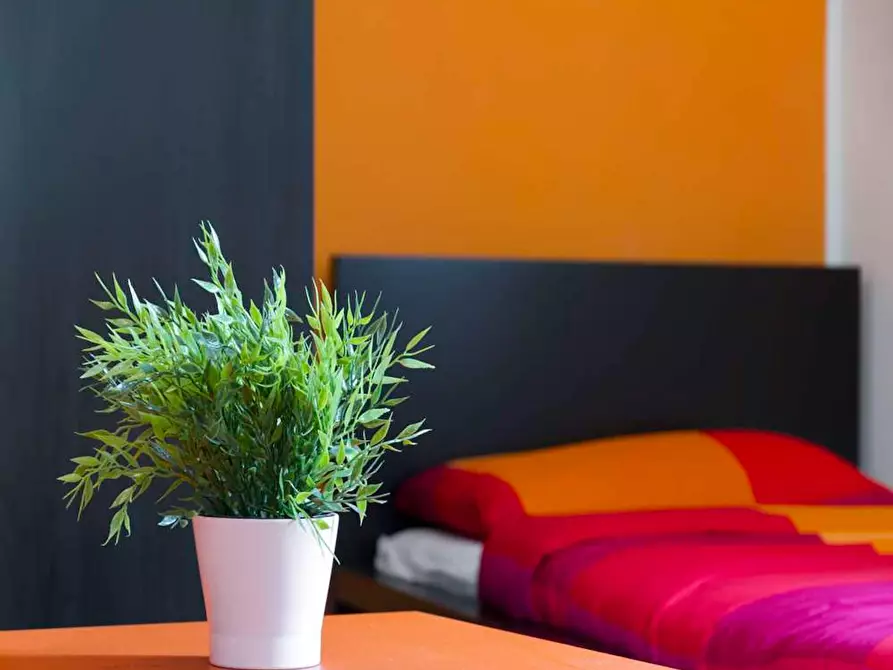 Immagine 7 di Camera in affitto  in Via Gustavo Modena a Milano