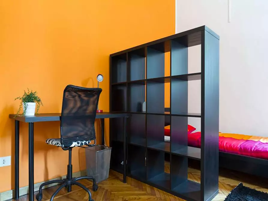 Immagine 4 di Camera in affitto  in Via Gustavo Modena a Milano