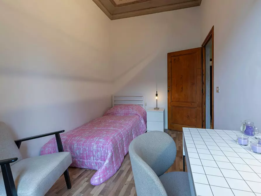 Immagine 8 di Camera in affitto  in Viale Francesco Petrarca a Firenze