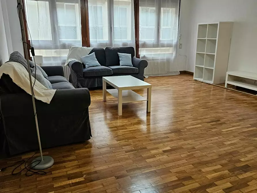 Immagine 6 di Camera in affitto  in Plaza de Miguel Salamero a Zaragoza