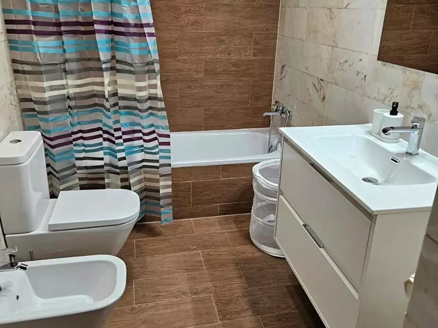 Immagine 9 di Camera in affitto  in Plaza de Miguel Salamero a Zaragoza