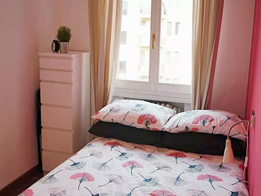 Immagine 1 di Camera in affitto  in Via Santa Croce a Bologna