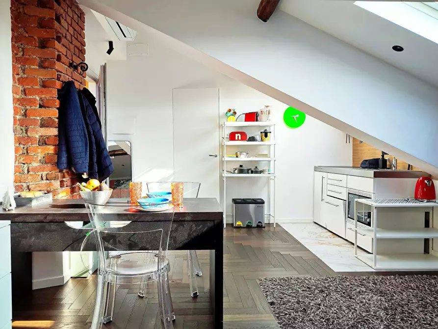 Immagine 6 di Appartamento in affitto  in Via Giosuè Carducci a Milano