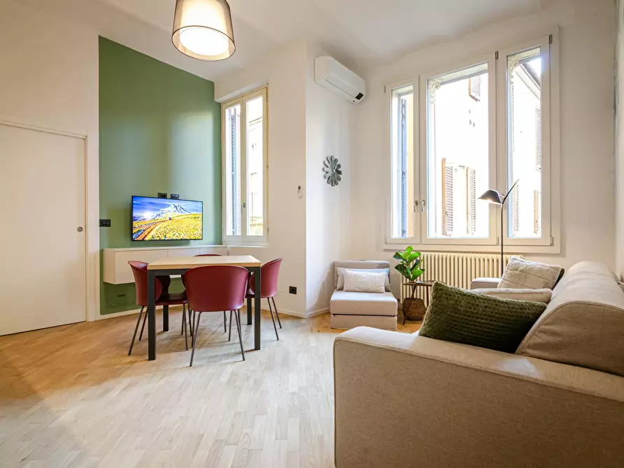 Immagine 1 di Appartamento in affitto  in Via dell'Indipendenza a Bologna