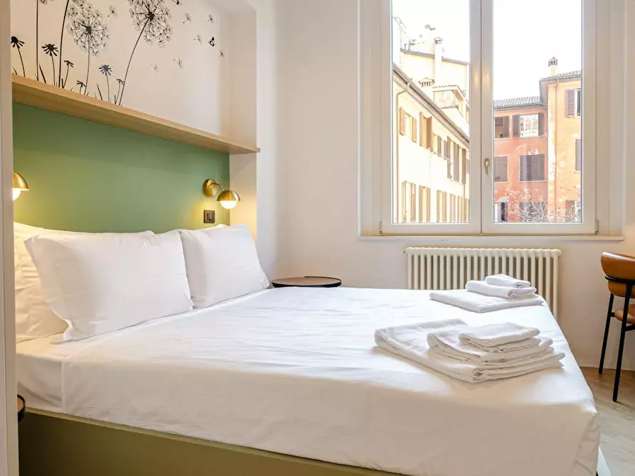 Immagine 4 di Appartamento in affitto  in Via dell'Indipendenza a Bologna