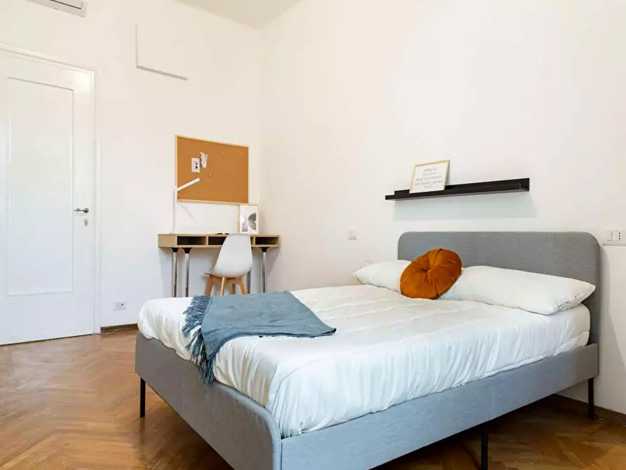 Immagine 3 di Camera in affitto  in Via Francesco Reina a Milano